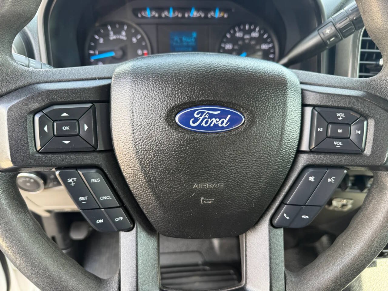Used 2017 Ford F250 XL AWD/4WD image 12
