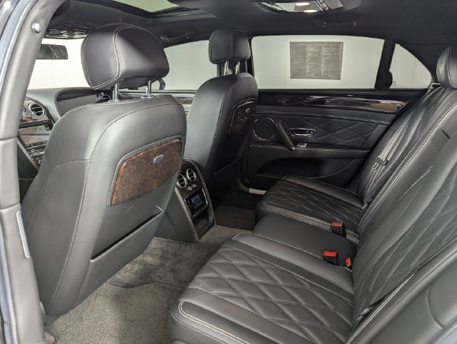 Used 2014 Bentley Flying Spur W12 AWD/4WD image 23