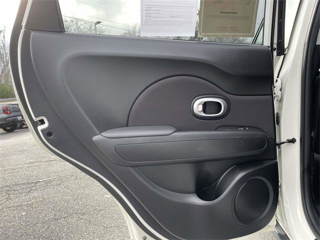 Used 2017 Kia Soul + w/ Designer's Package image 15