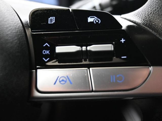 Used 2024 Hyundai Santa Cruz SEL w/ Activity Package FWD image 19