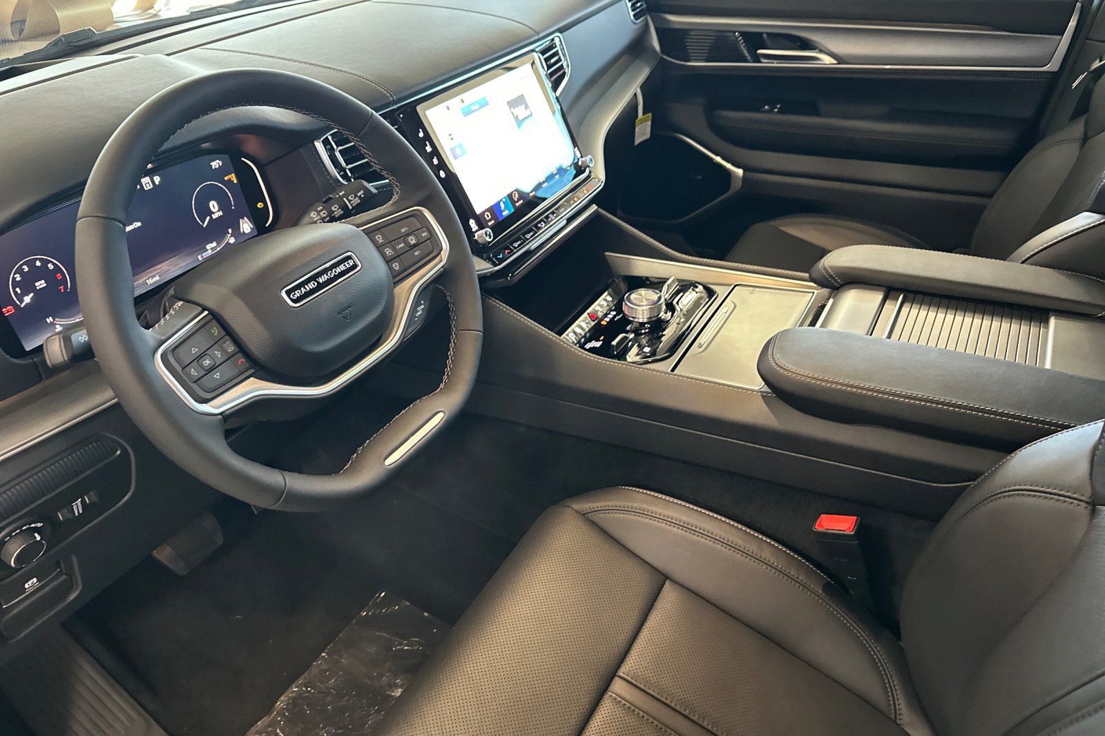 New 2026 Jeep Grand Wagoneer Limited AWD/4WD image 10