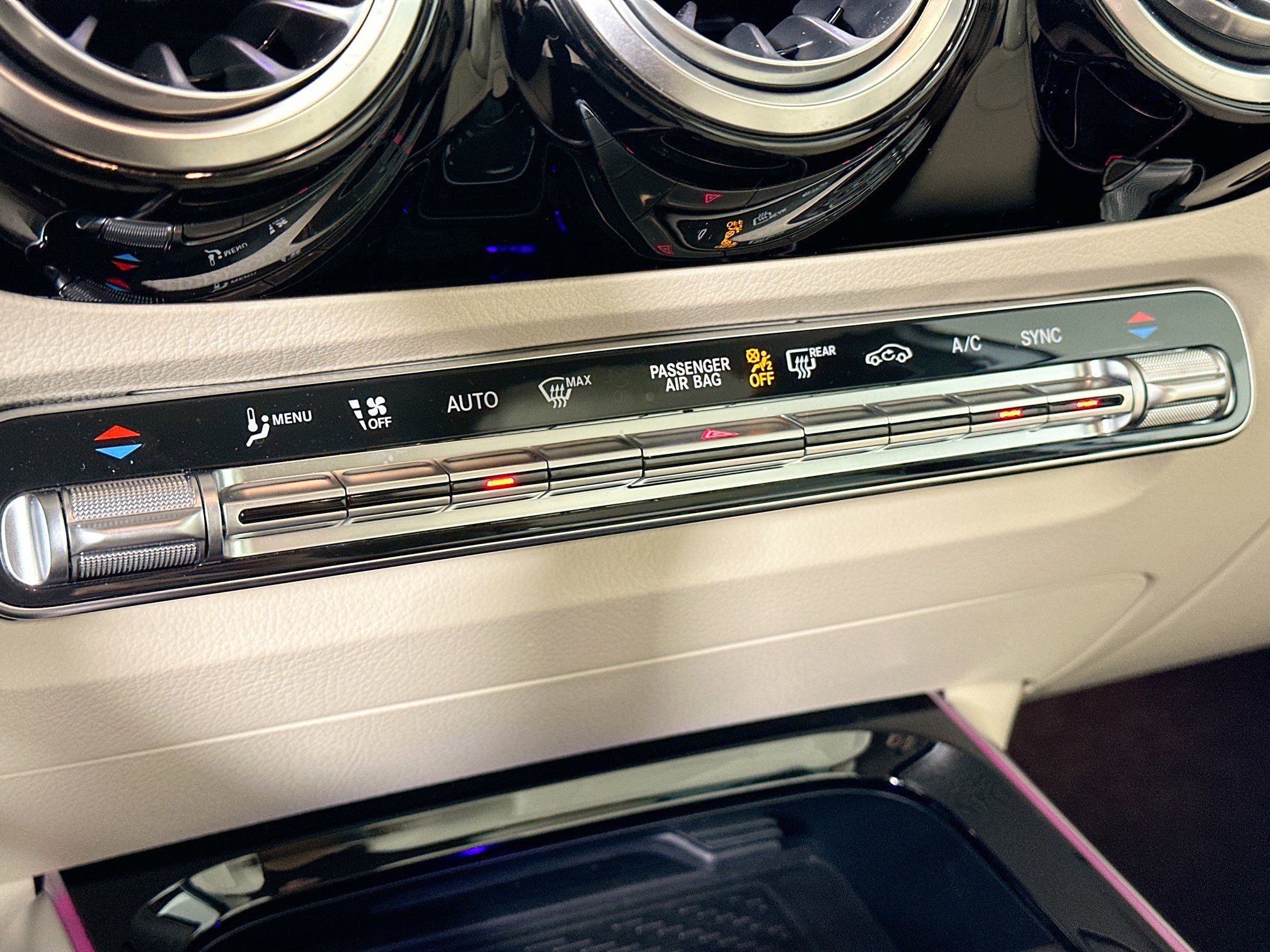 Certified 2022 Mercedes-Benz GLA 250 4MATIC image 20