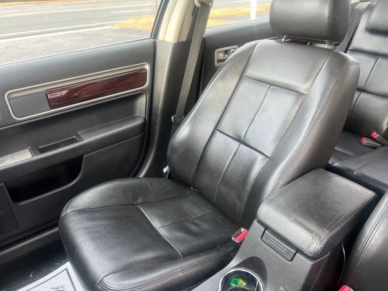 Used 2008 Lincoln MKZ AWD image 16