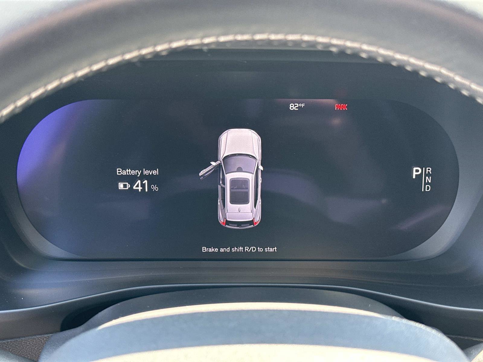 Certified 2021 Volvo XC40 P8 Recharge w/ Advanced Package image 10