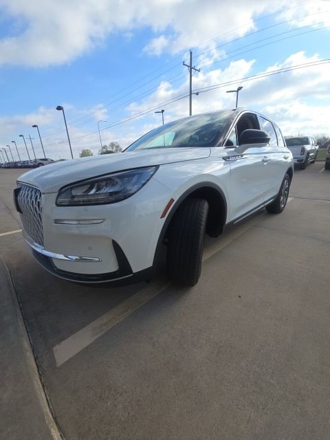 Used 2024 Lincoln Corsair FWD w/ Equipment Group 101A image 5