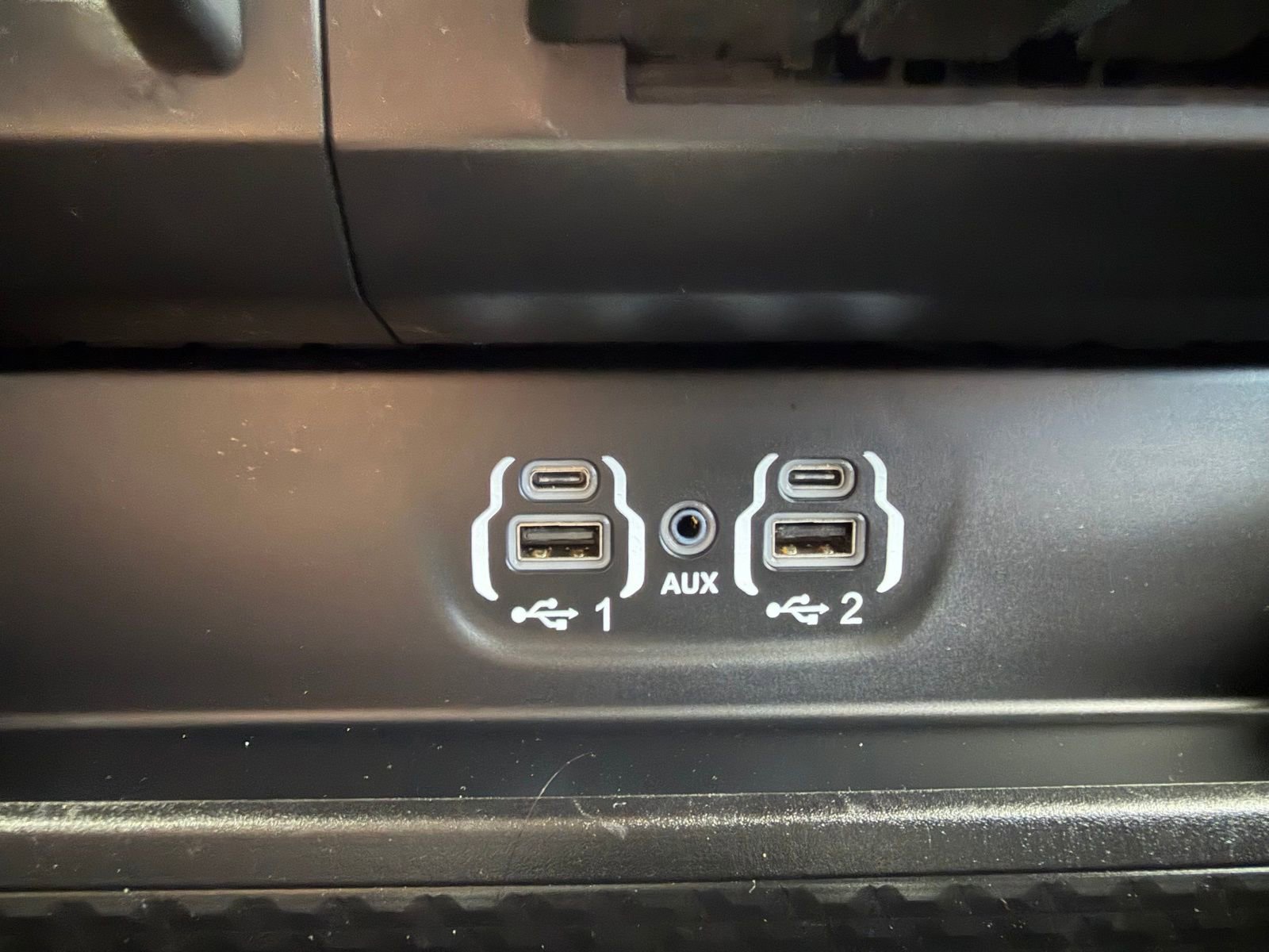 Used 2023 RAM 3500 Laramie AWD/4WD image 25