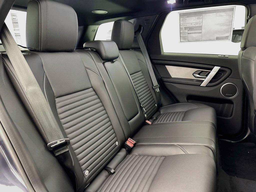 New 2026 Land Rover Discovery Sport Landmark AWD/4WD image 28