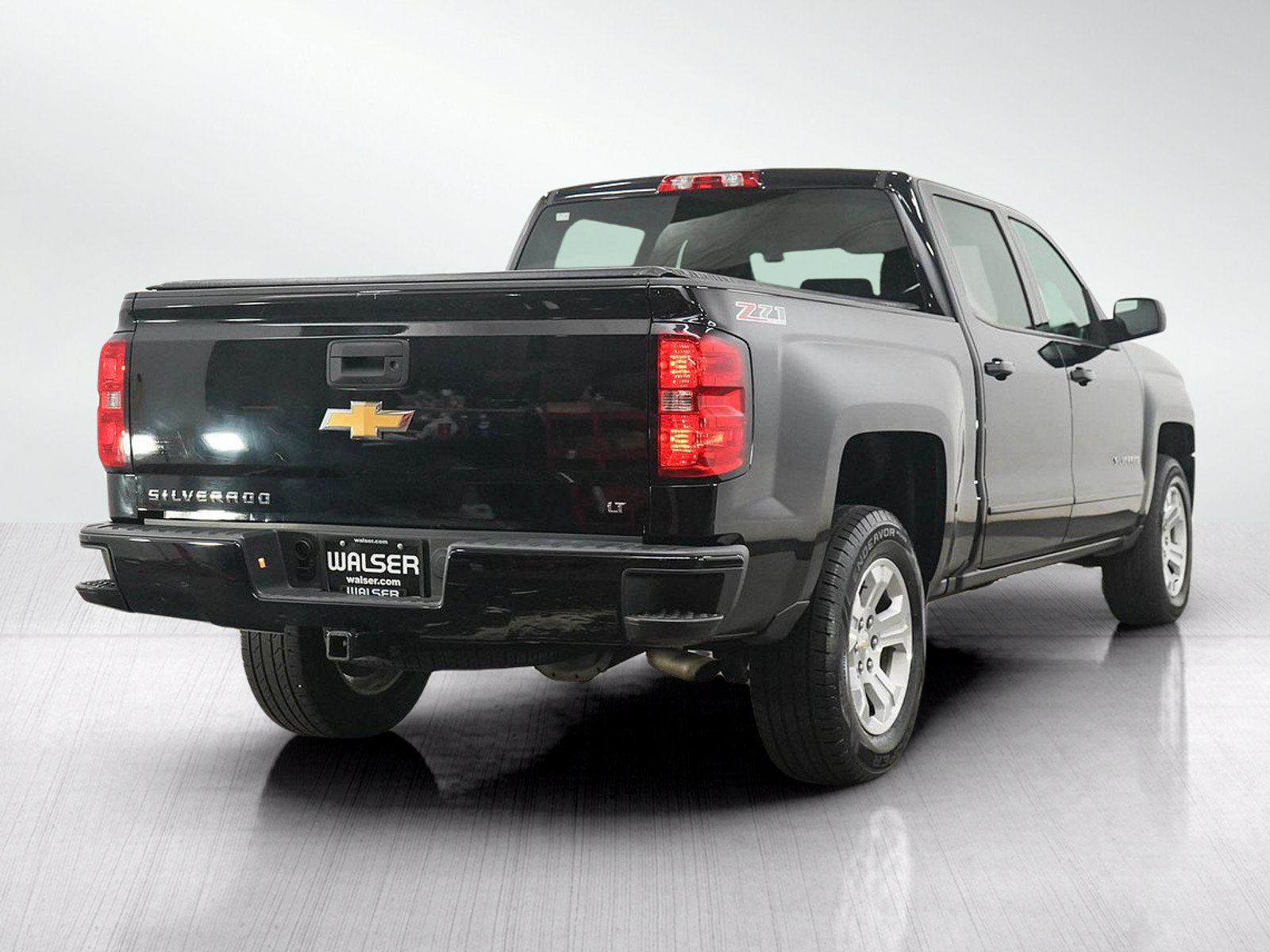 Used 2017 Chevrolet Silverado 1500 LT w/ All Star Edition AWD/4WD image 5