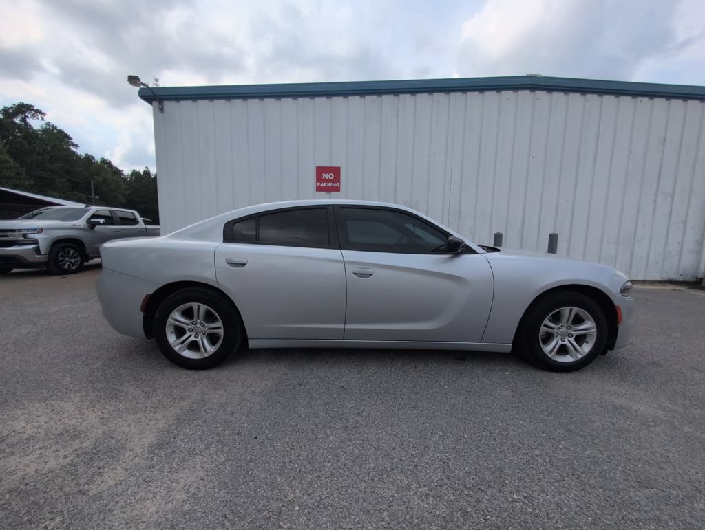 Used 2023 Dodge Charger SXT RWD image 9