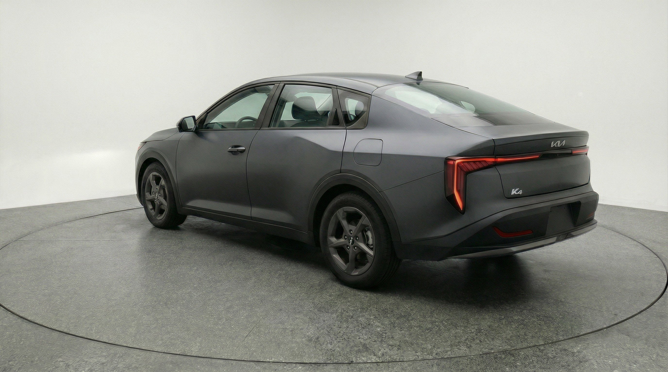 Used 2025 Kia K4 LXS FWD image 6