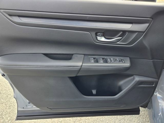 Used 2024 Honda CR-V LX image 17