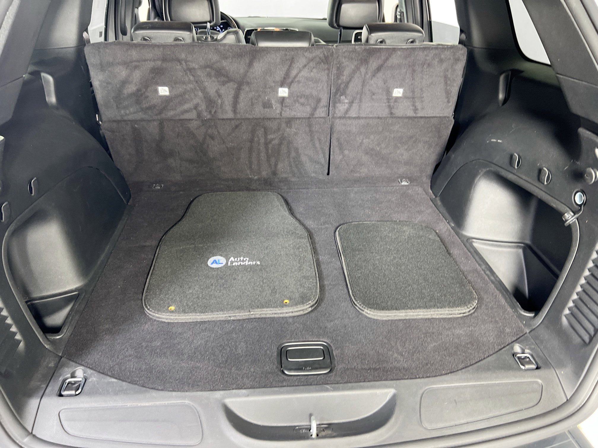 Used 2022 Jeep Grand Cherokee Laredo X image 26