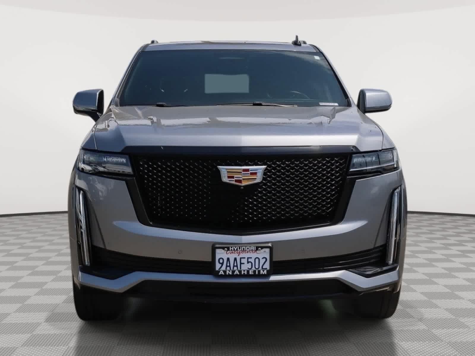 Used 2021 Cadillac Escalade Sport w/ Driver Assist Tech Package AWD/4WD image 2
