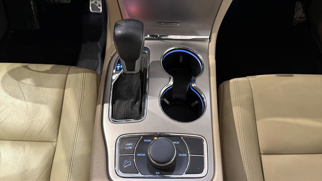 Used 2019 Jeep Grand Cherokee Limited w/ Mopar Chrome Edition Group image 22