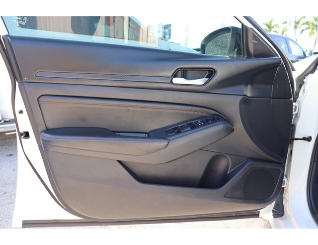 Used 2020 Nissan Altima 2.5 SR image 21