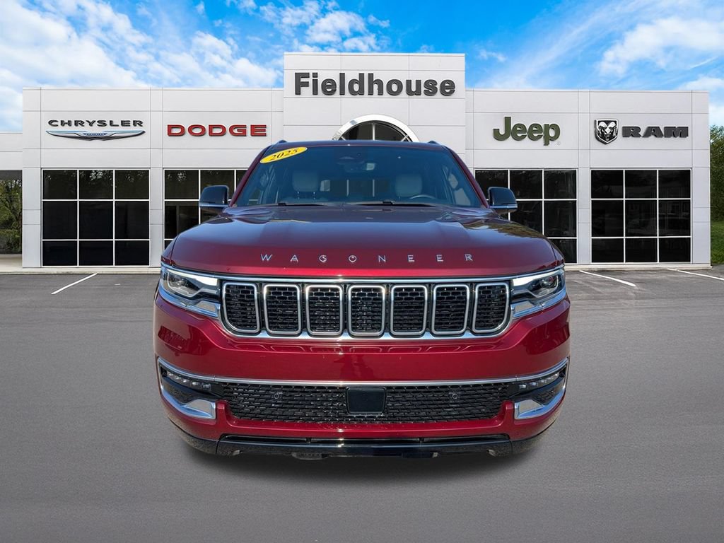 Used 2025 Jeep Wagoneer L 4WD image 8