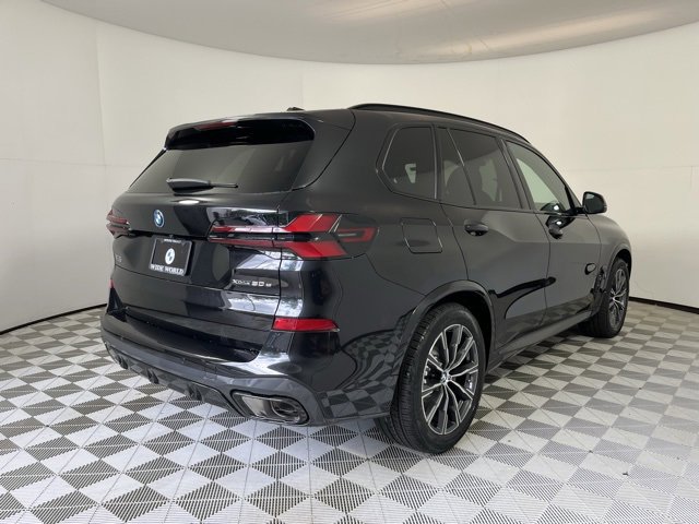 New 2026 BMW X5 xDrive50e w/ M Sport Package image 7