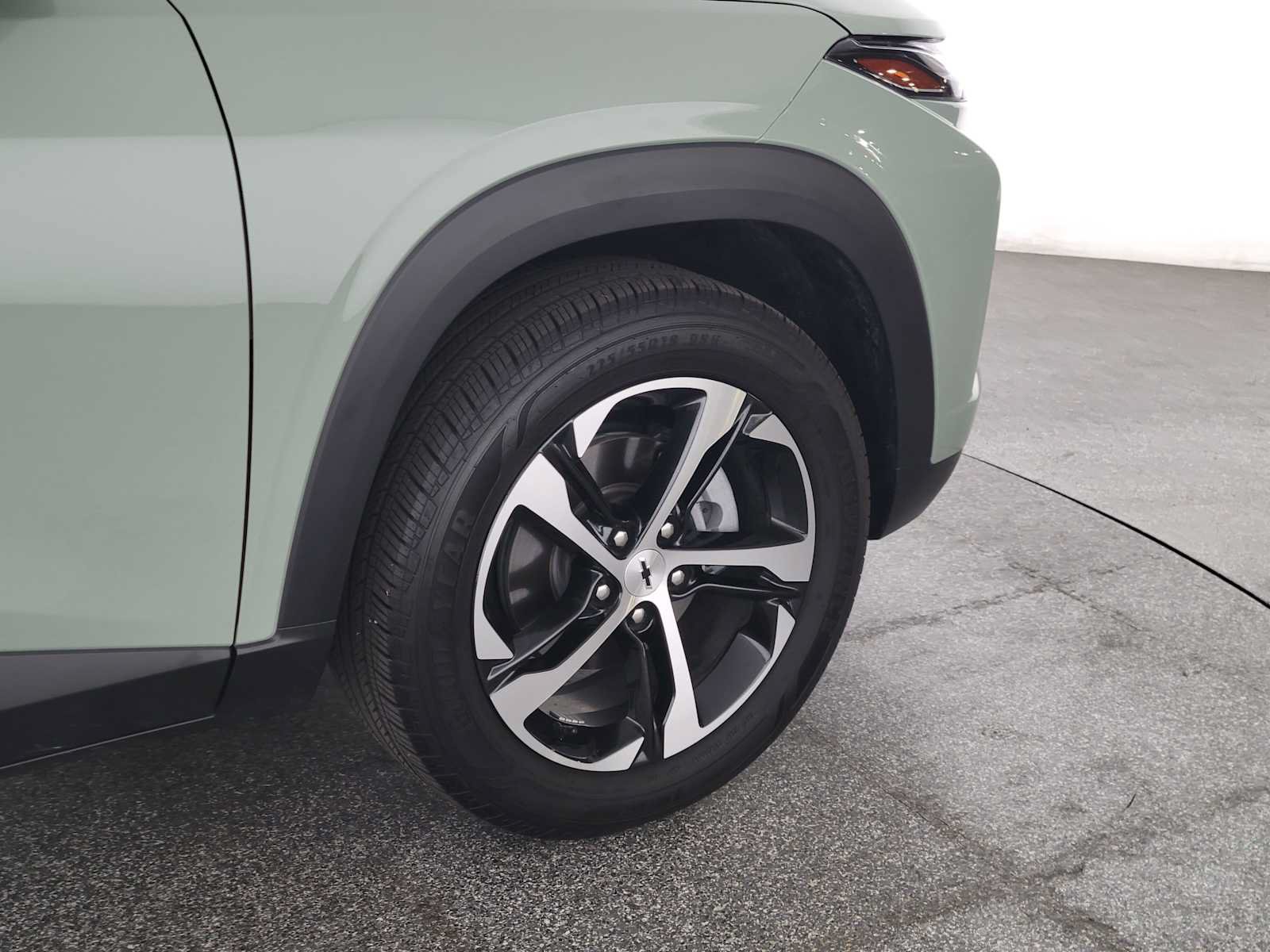 Used 2024 Chevrolet Trax RS FWD image 9