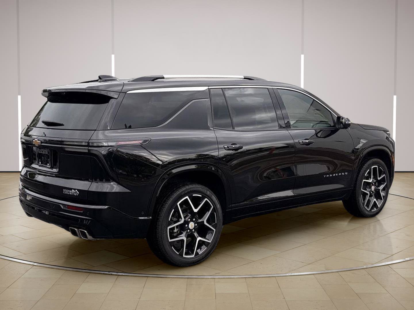 Used 2025 Chevrolet Traverse High Country FWD image 76