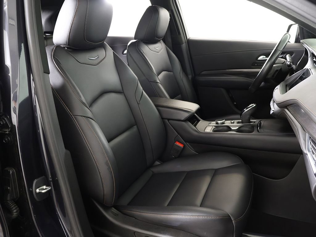 Used 2023 Cadillac XT4 Sport image 30