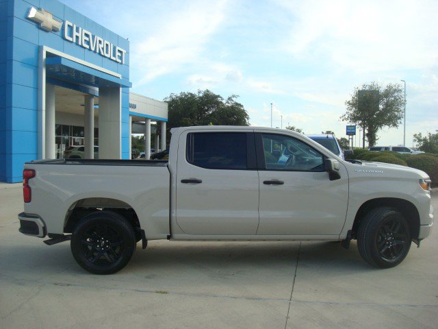 New 2026 Chevrolet Silverado 1500 Custom RWD image 8