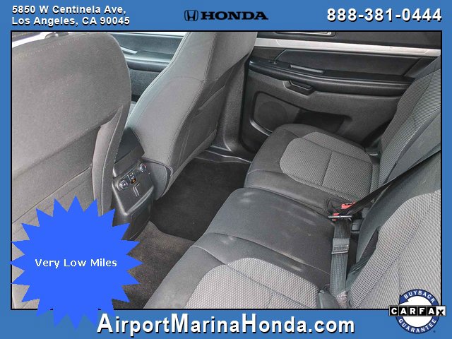 Used 2016 Ford Explorer XLT image 17