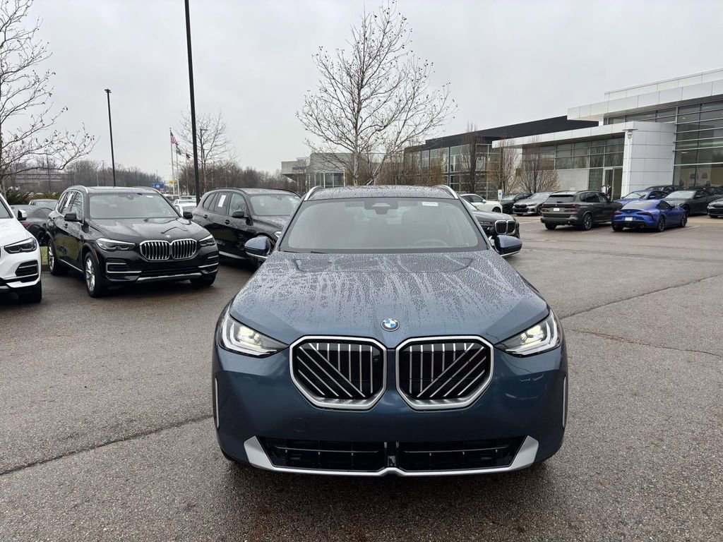 New 2026 BMW X3 xDrive30 w/ Premium Package image 2