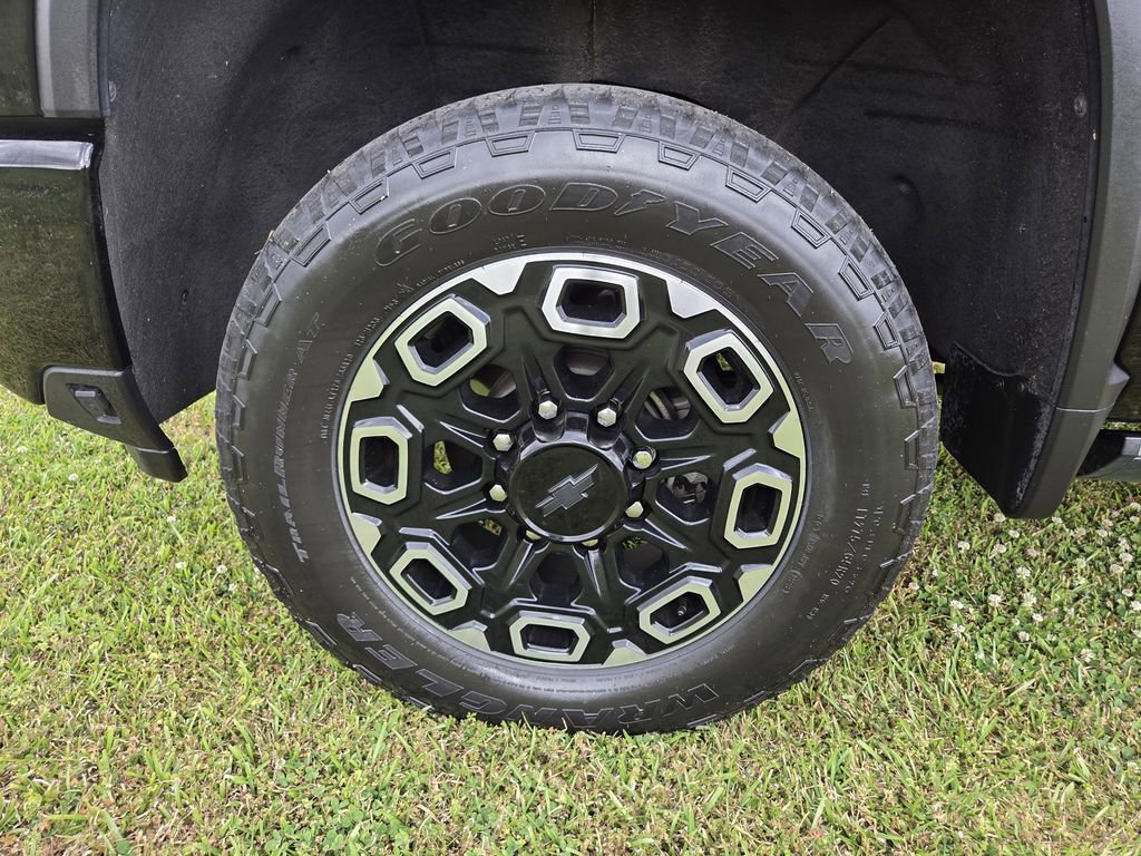 Used 2024 Chevrolet Silverado 2500 High Country w/ High Country Premium Package image 26