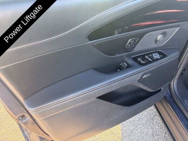 Certified 2024 Lincoln Nautilus Reserve w/ Equipment Group 202A image 15