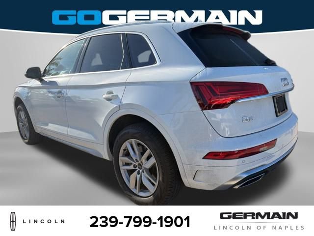 Used 2024 Audi Q5 2.0T Premium w/ Convenience Package image 5