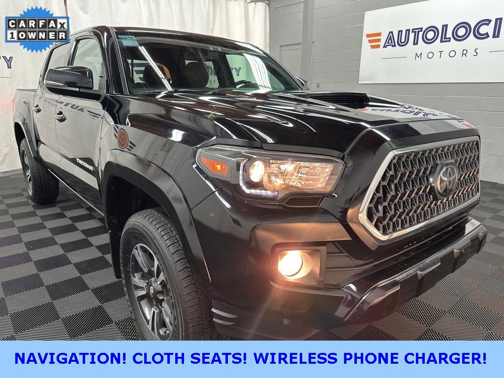 Used 2019 Toyota Tacoma TRD Sport image 1