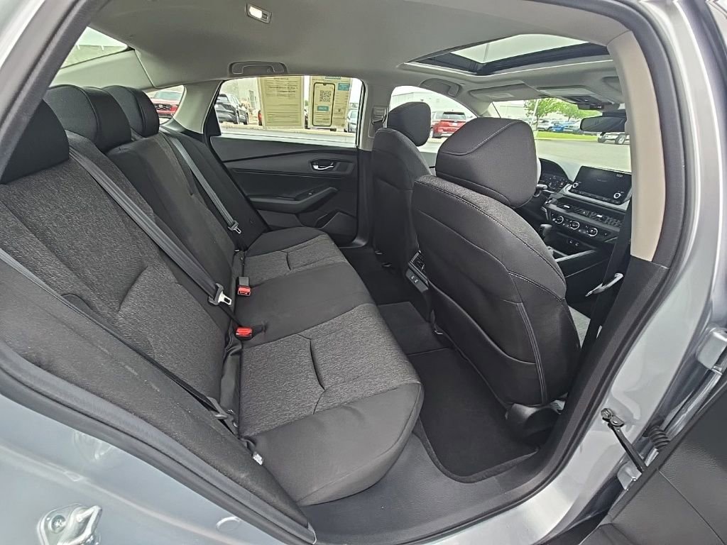 Certified 2025 Honda Accord SE image 29