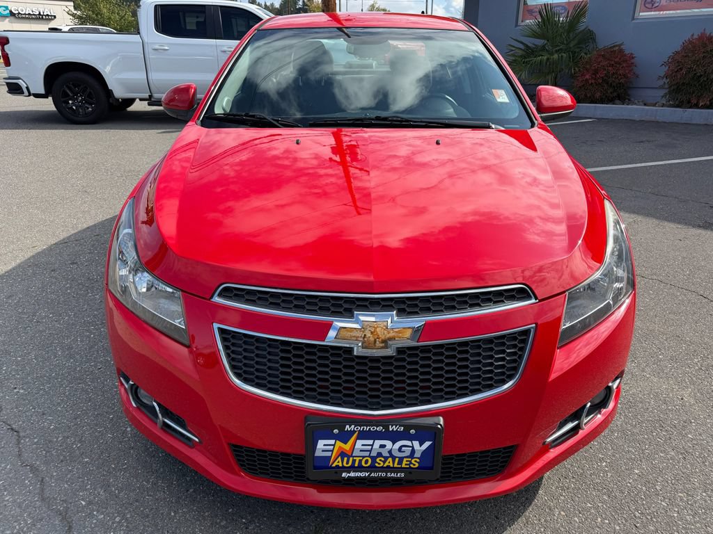 Used 2014 Chevrolet Cruze LT w/ RS Package FWD image 2