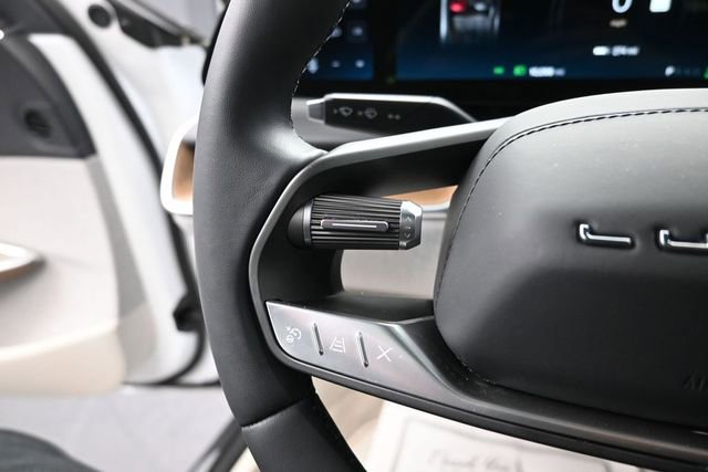 Used 2023 Lucid Air Touring AWD/4WD image 16