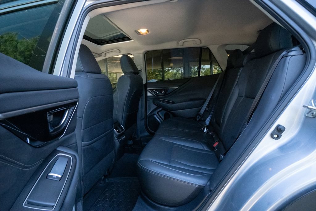 Used 2022 Subaru Outback Limited XT AWD/4WD image 16