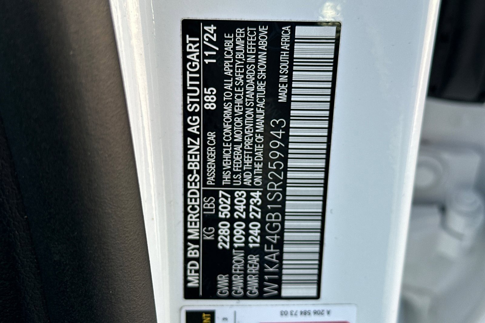 Certified 2025 Mercedes-Benz C 300 Sedan image 34