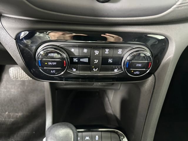 Used 2023 Buick Encore GX Select w/ Sport Touring Package image 23