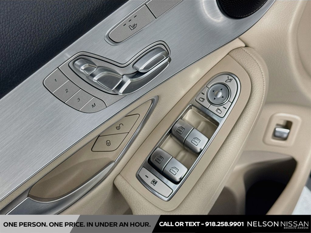 Used 2022 Mercedes-Benz GLC 300 image 17