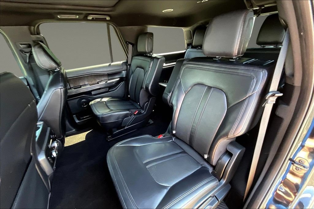 Used 2021 Ford Expedition Limited RWD image 24
