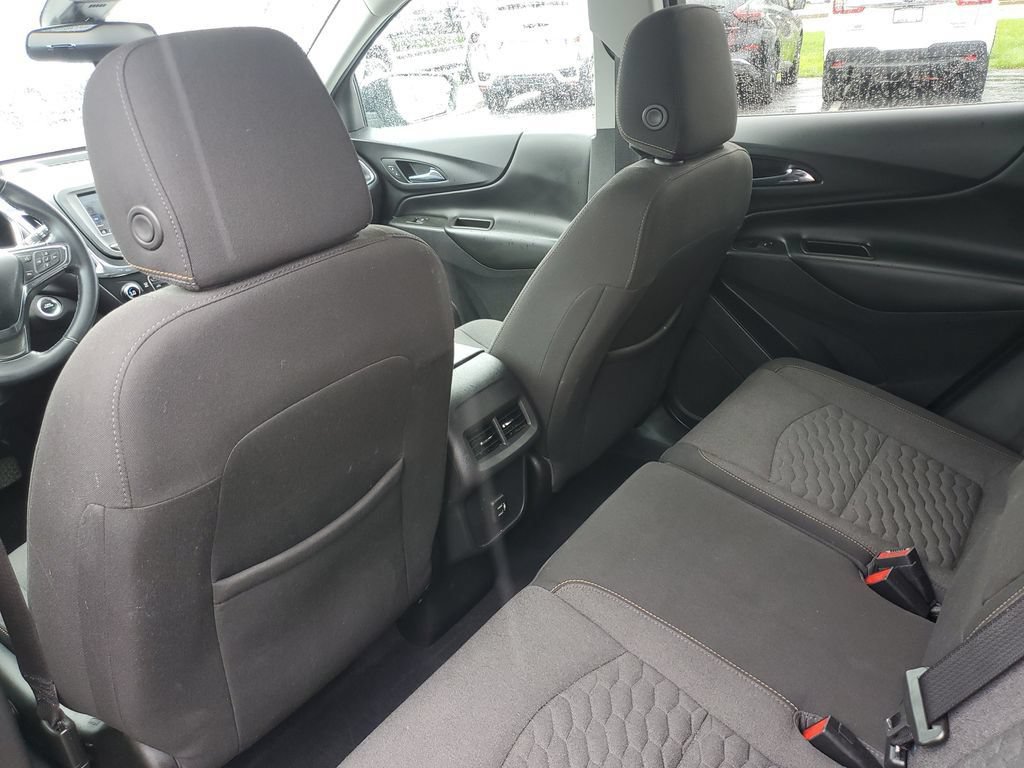 Used 2021 Chevrolet Equinox LT FWD image 16