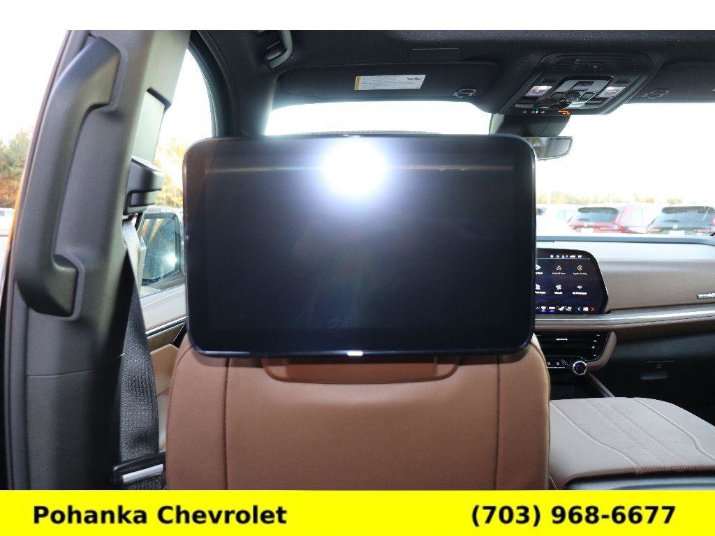 New 2026 Chevrolet Suburban High Country image 24