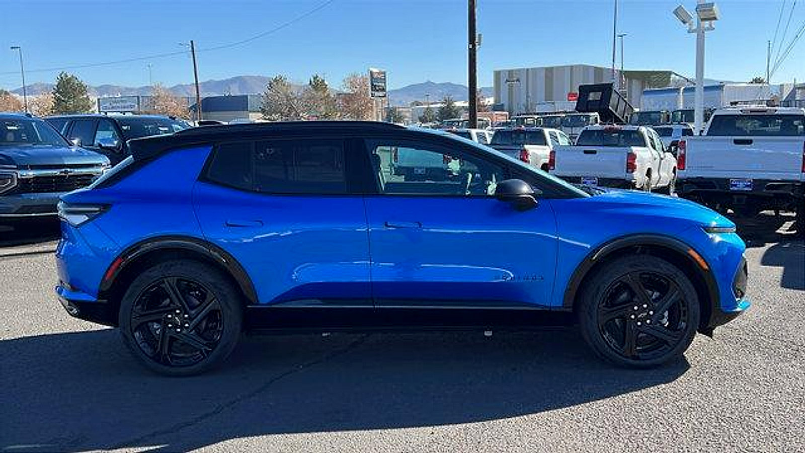 New 2026 Chevrolet Equinox EV RS image 4