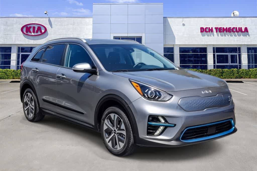 Certified 2022 Kia Niro EX Premium FWD image 3