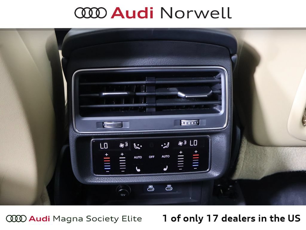 Used 2023 Audi Q7 3.0T Prestige AWD/4WD image 28