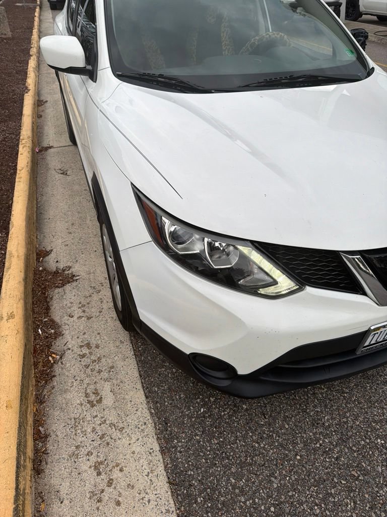 Used 2018 Nissan Rogue Sport S AWD/4WD image 11