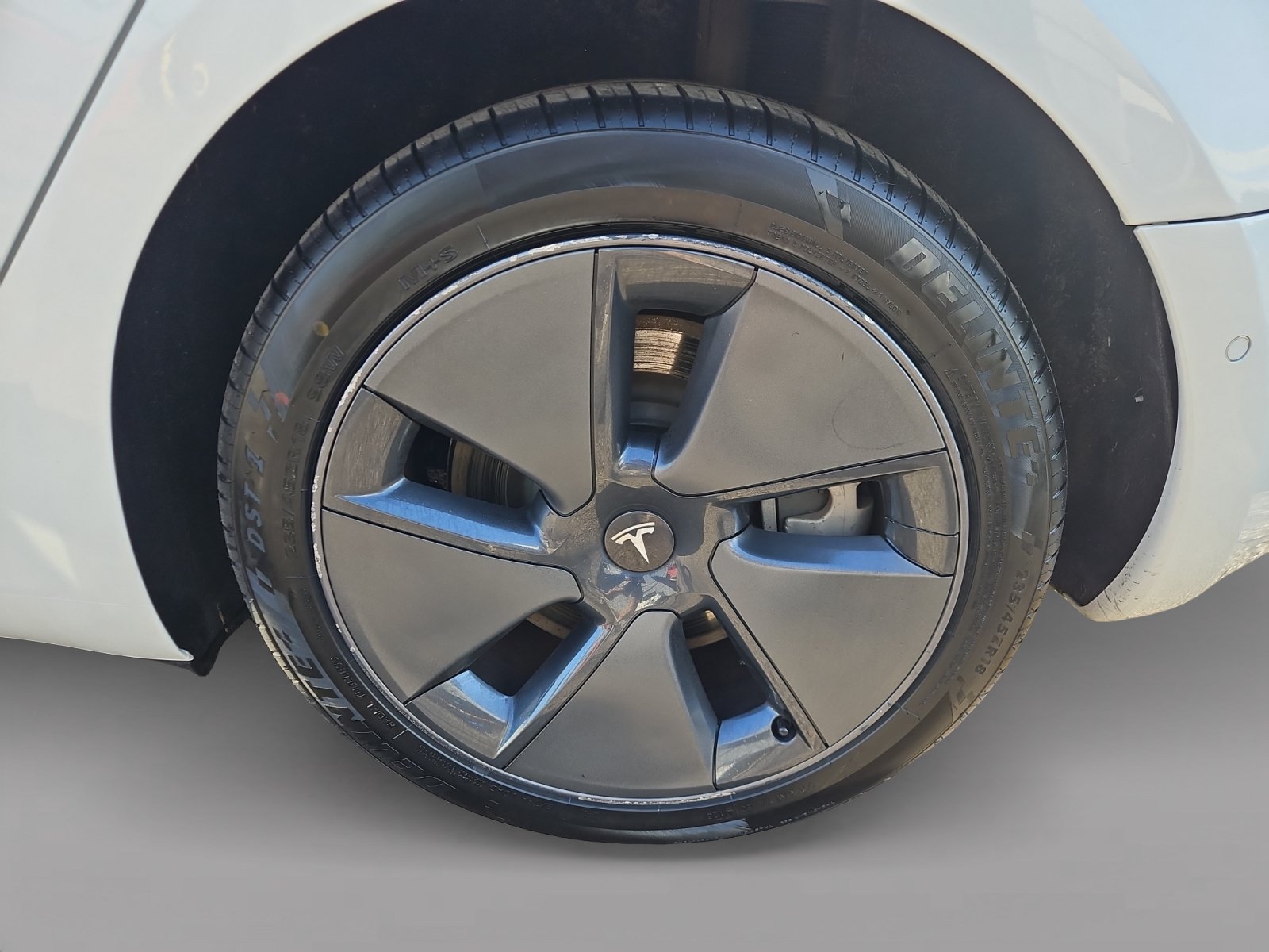 Used 2022 Tesla Model 3 Long Range AWD/4WD image 15