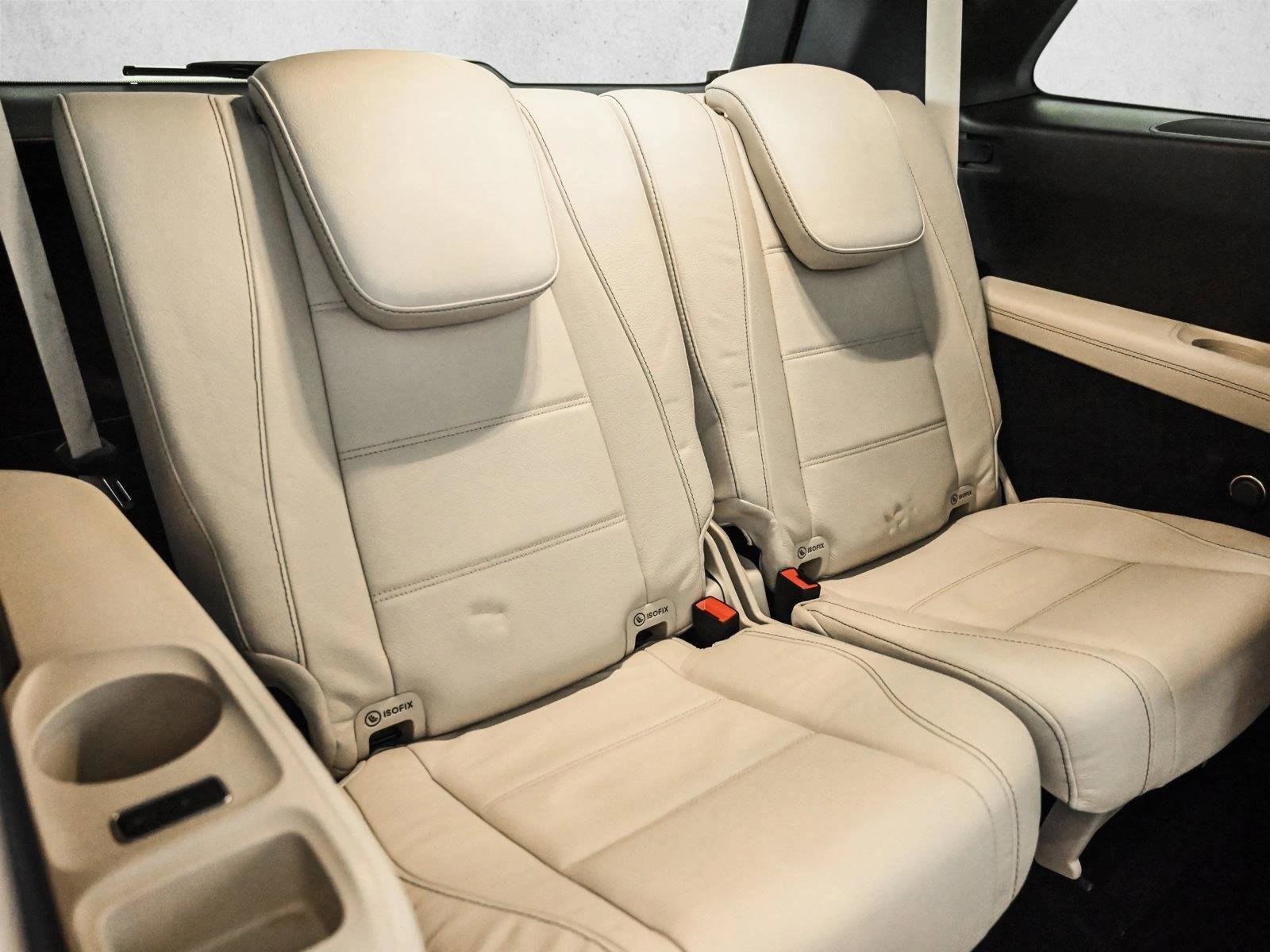 Used 2023 Mercedes-Benz GLS 450 4MATIC image 23