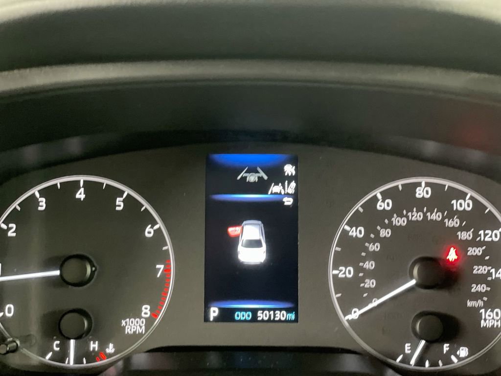 Used 2023 Toyota Corolla LE image 12