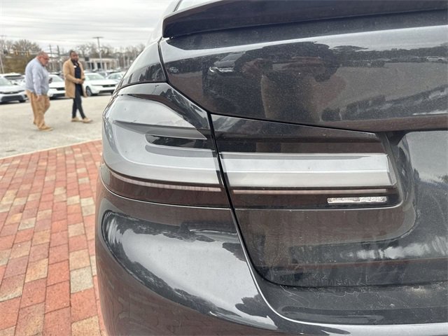 Used 2018 BMW M550i xDrive image 7