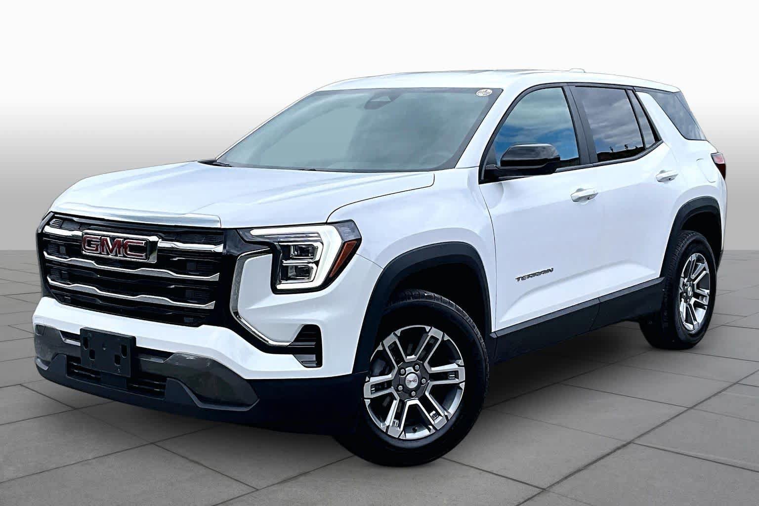 Used 2026 GMC Terrain Elevation